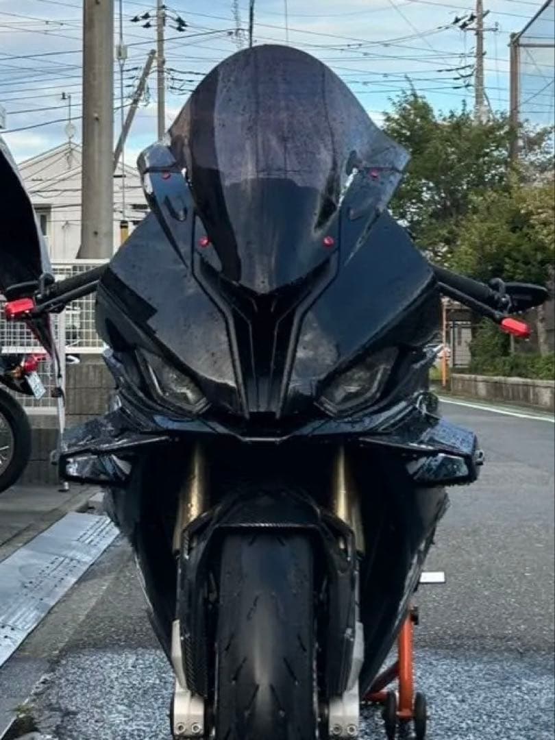 パーツ  FuturisMoto MIRROR BLOCK OFF