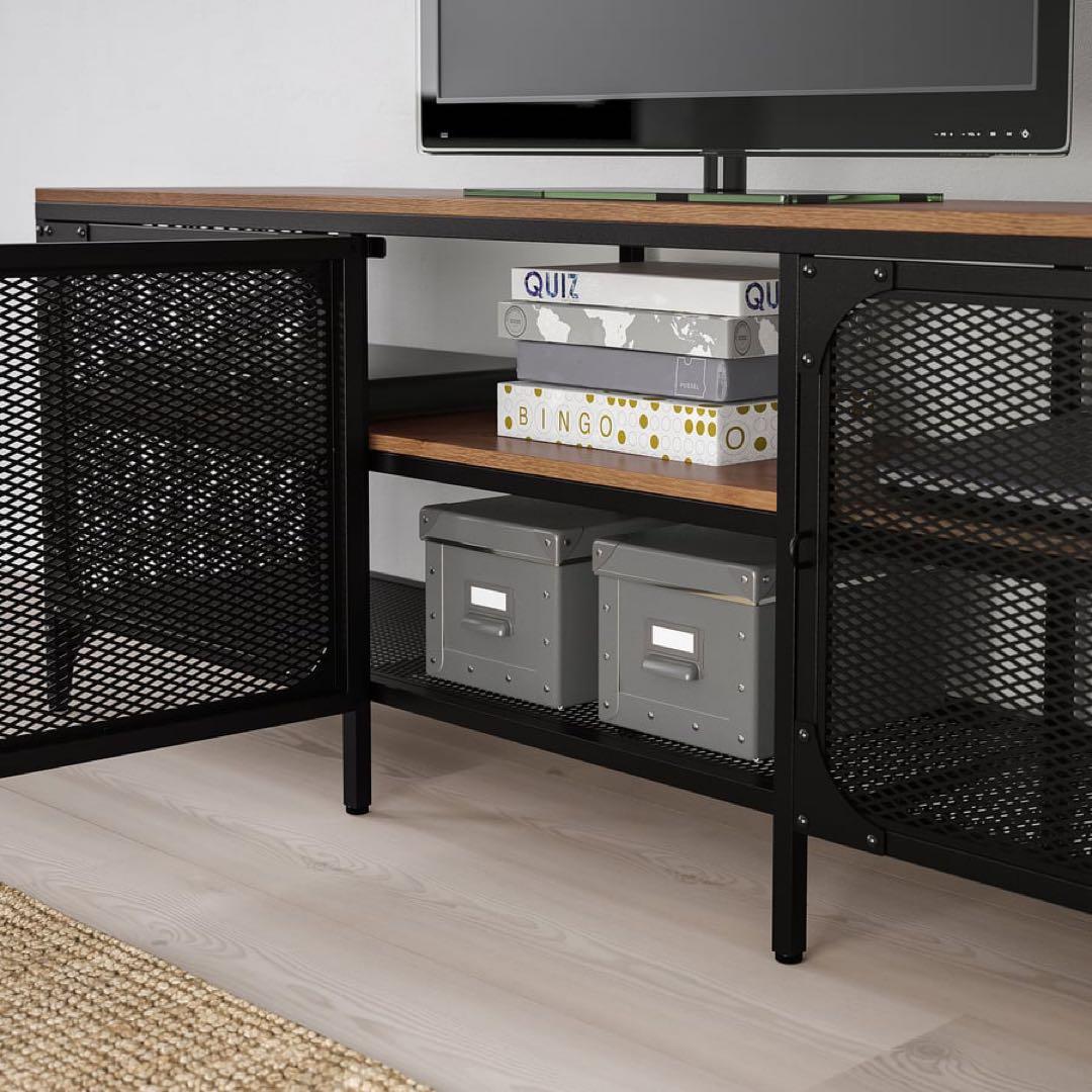 イケヤ　フィエルボ　IKEA メッシュパネルデザイン テレビ台　ブラック