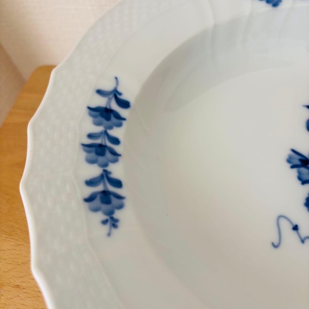 ⚫︎廃盤品　ロイヤルコペンハーゲン　ブルーフラワーカーブ　深皿　　　　　　　ラ上