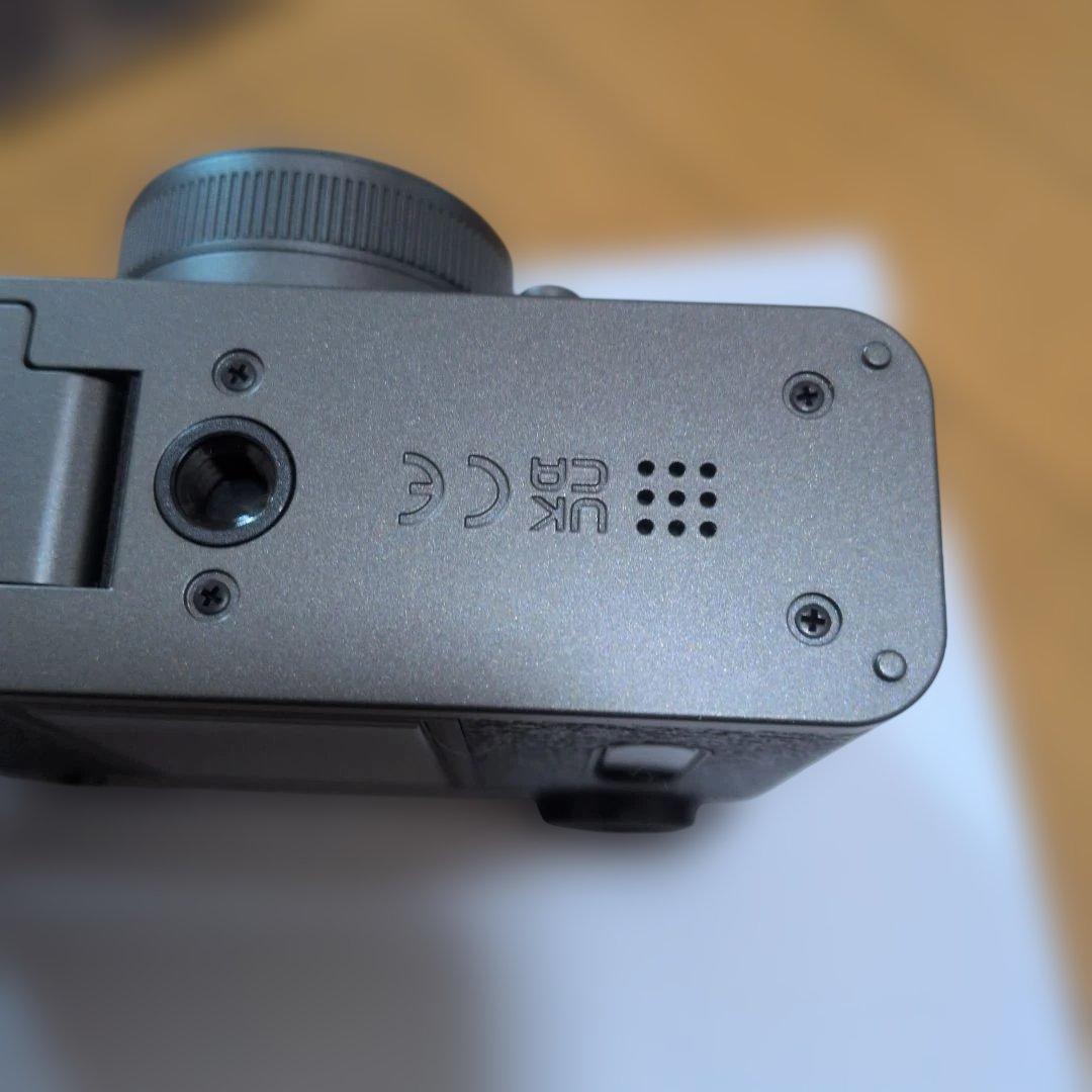 【未使用に近い】FUJIFILM X half チャコールシルバー