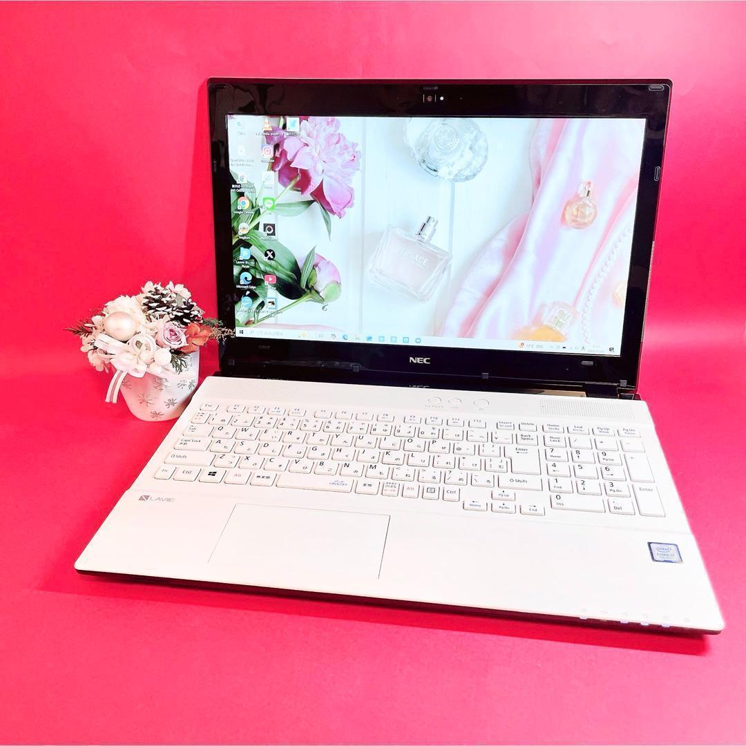 Corei7✨️ブルーレイ✨️大容量1TB可愛い白ノートパソコン✨️カメラ付き事務作業