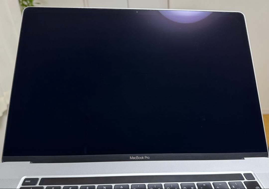 MacBookPro i9 32GB 1TB 充放電206回 バッテリー84%