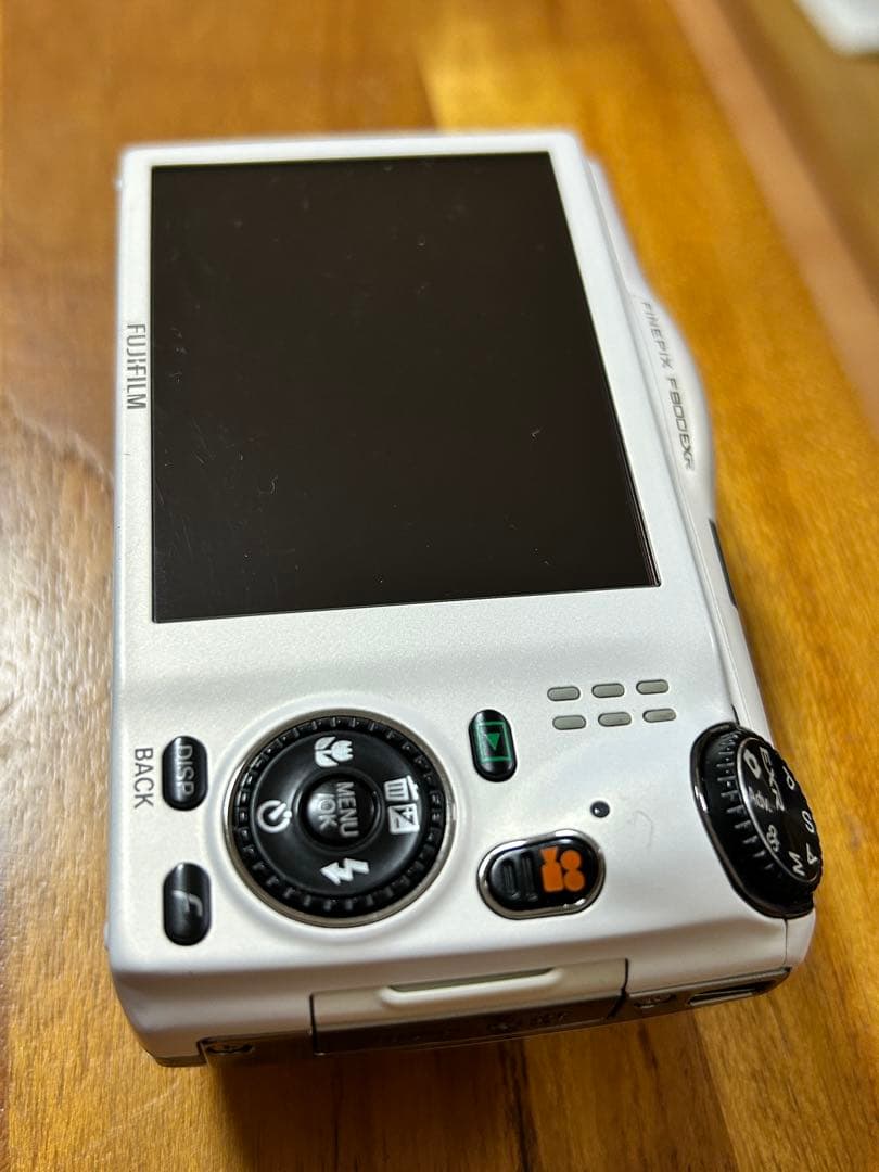 デジタルカメラ Fine pix F800EXR FUJIFILM