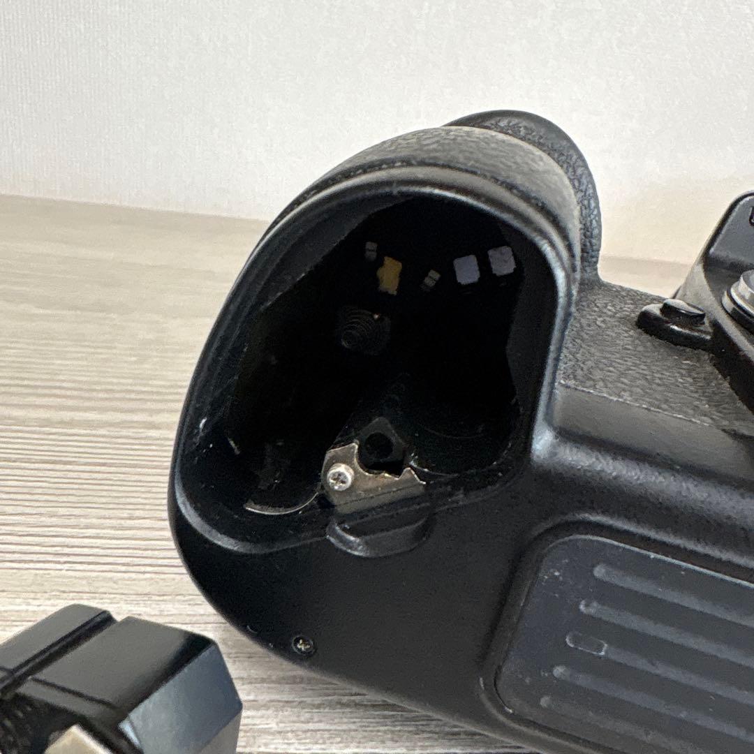 Nikon F100 一眼レフカメラ　ジャンク品