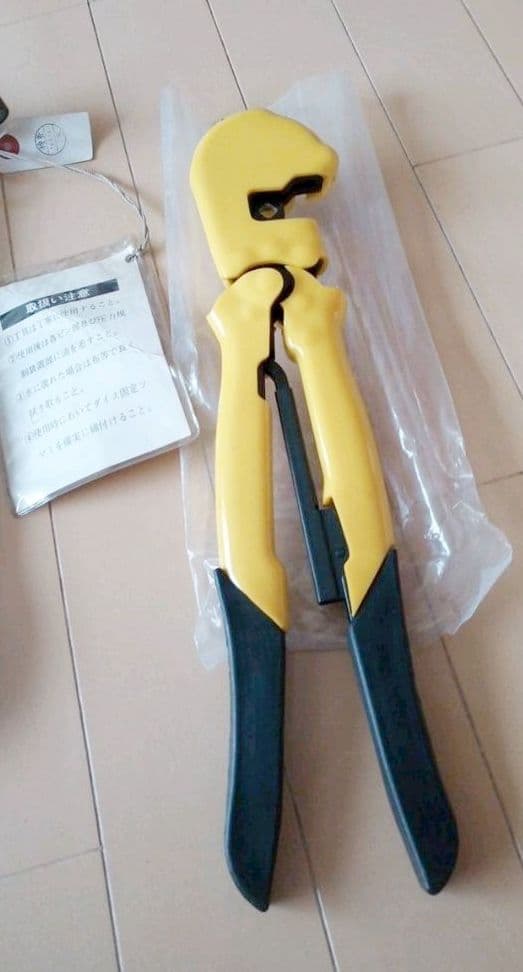 k28　引込線用手動式圧縮工具　98年３月製造　未使用　新品