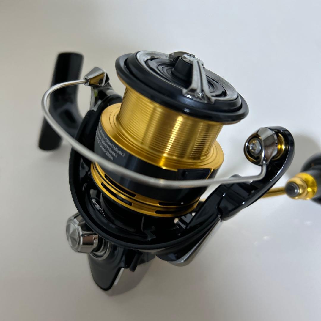 ダイワ　23レガリス LT3000-CXH ゴメクサスカスタム