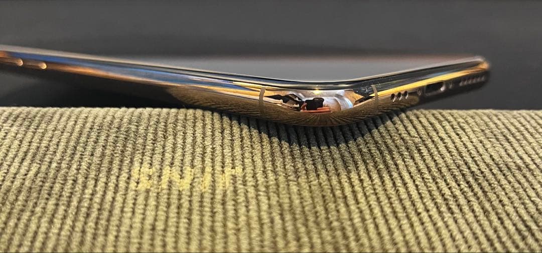 iPhone XS 64GB ゴールド【箱あり・付属品一部欠品】