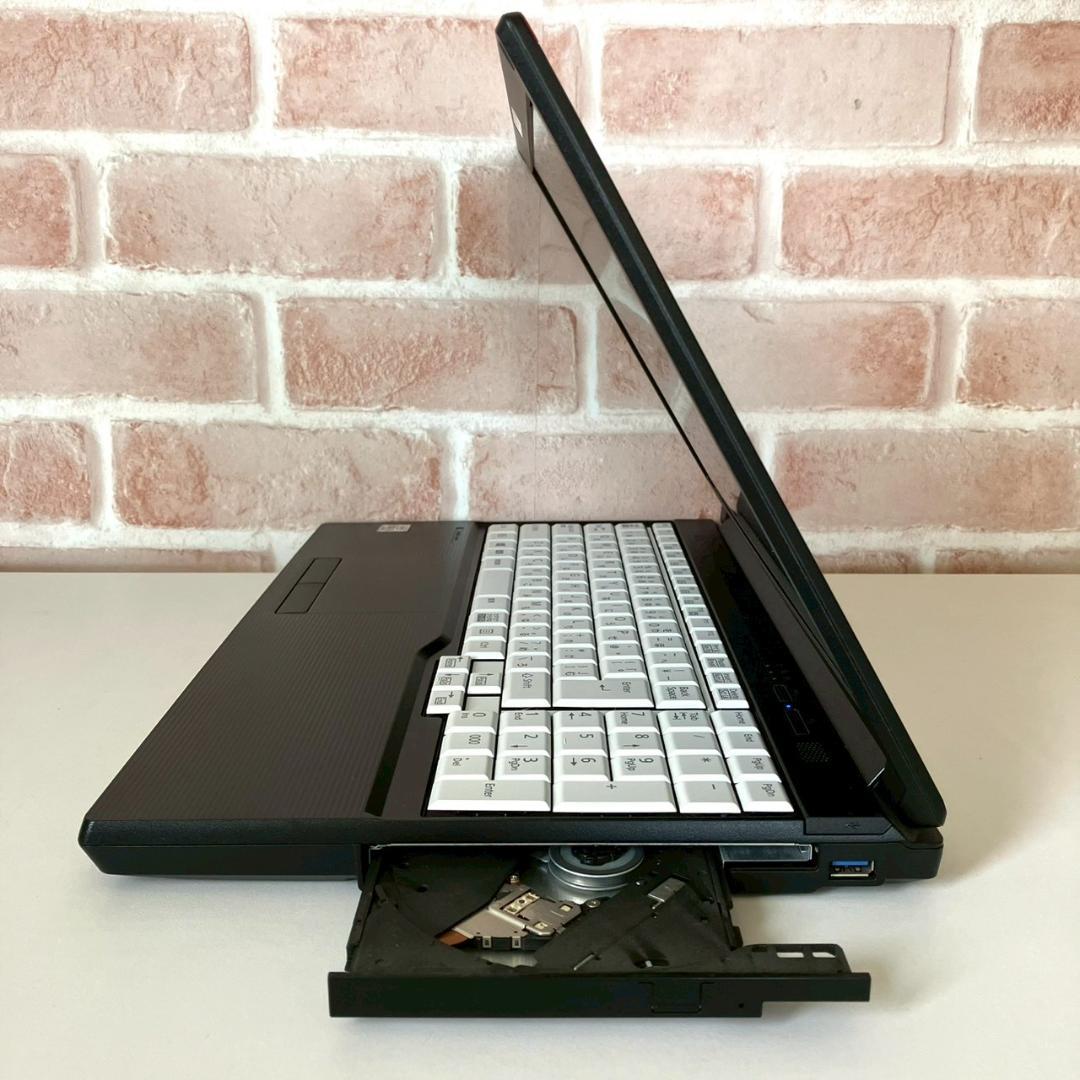 ★おすすめスペック★ テンキー付き 第10世代i5 ドライブ付き 富士通 493