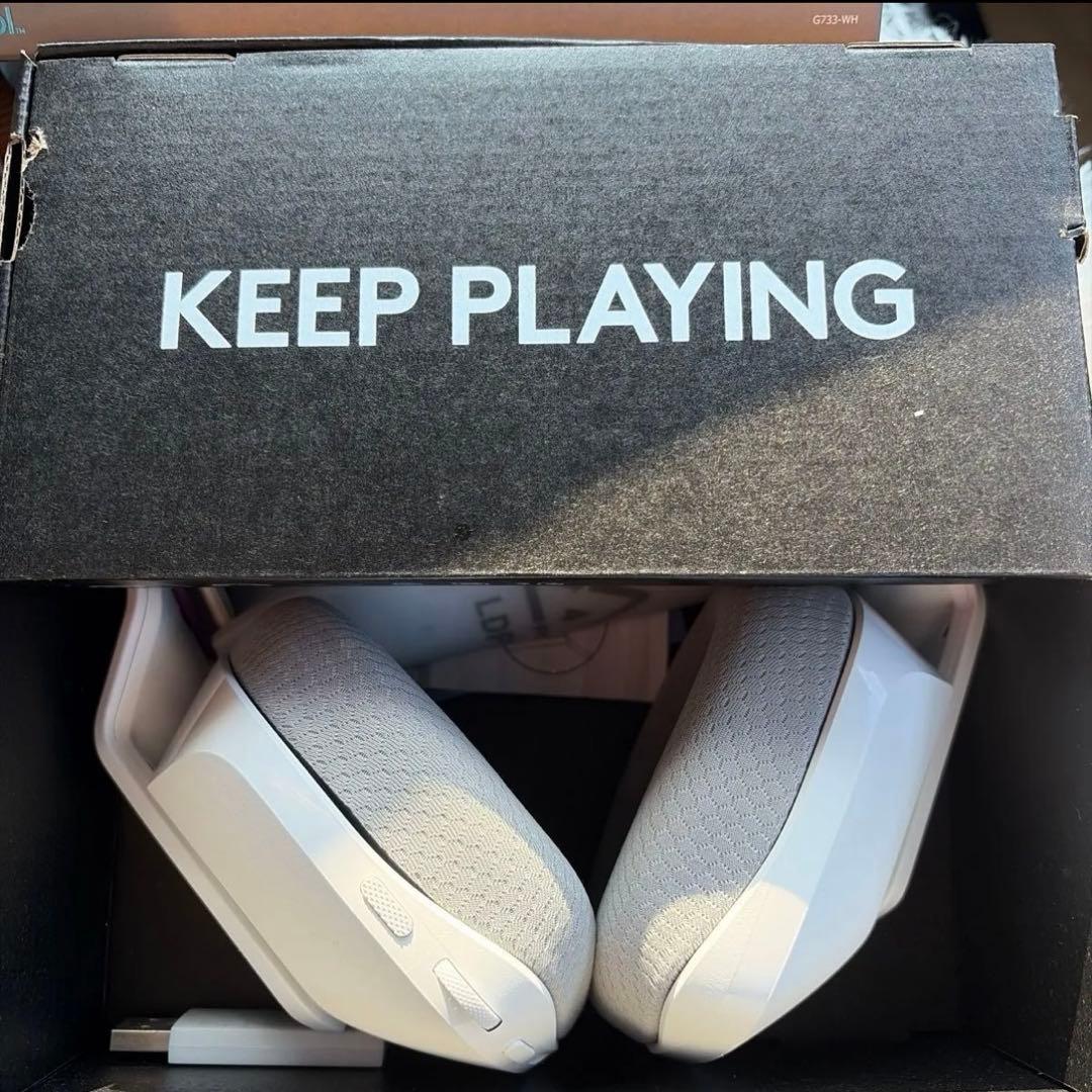 Logitech G733 ワイヤレスゲーミングヘッドセット