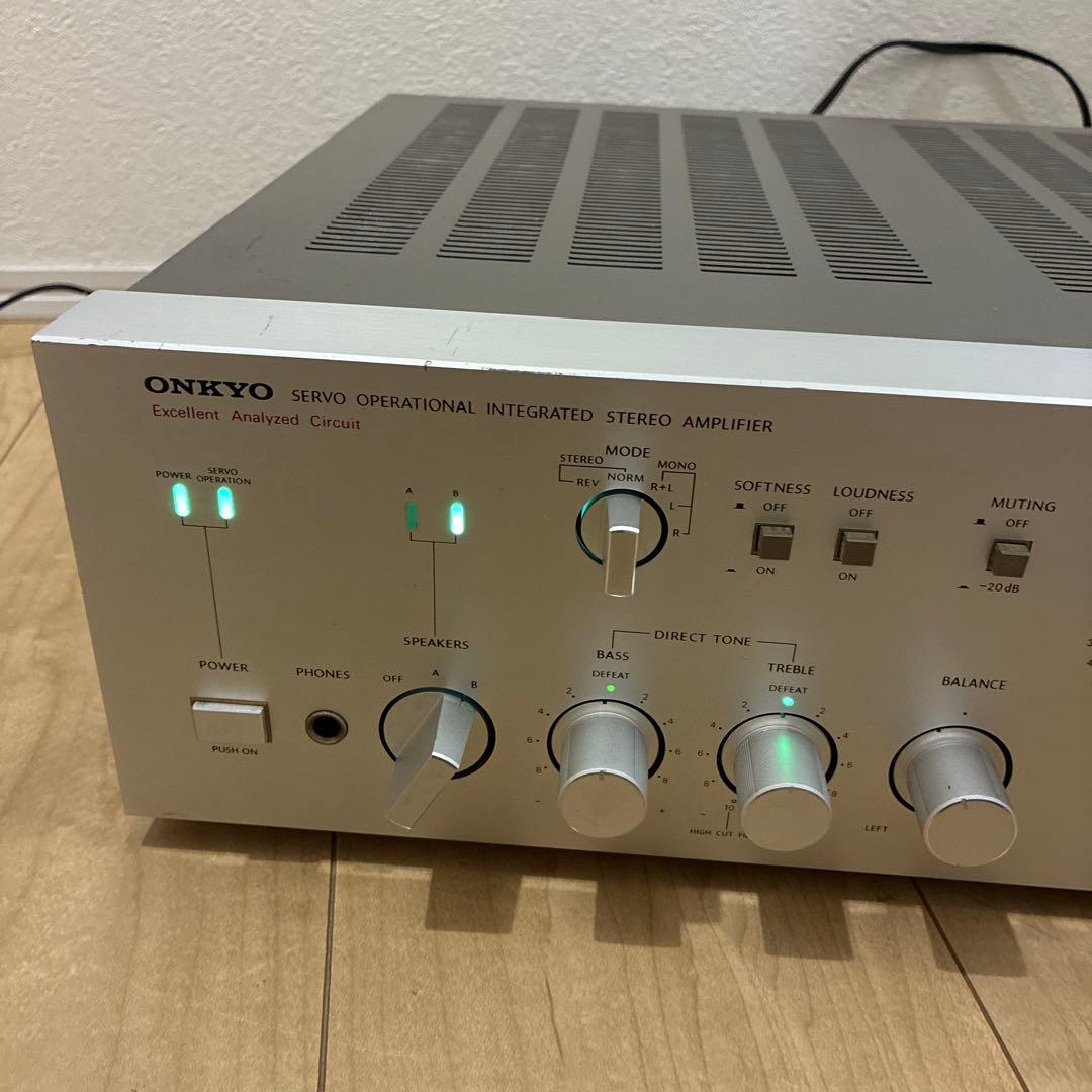 名機　onkyo A-819プリメインアンプです いい音です！！