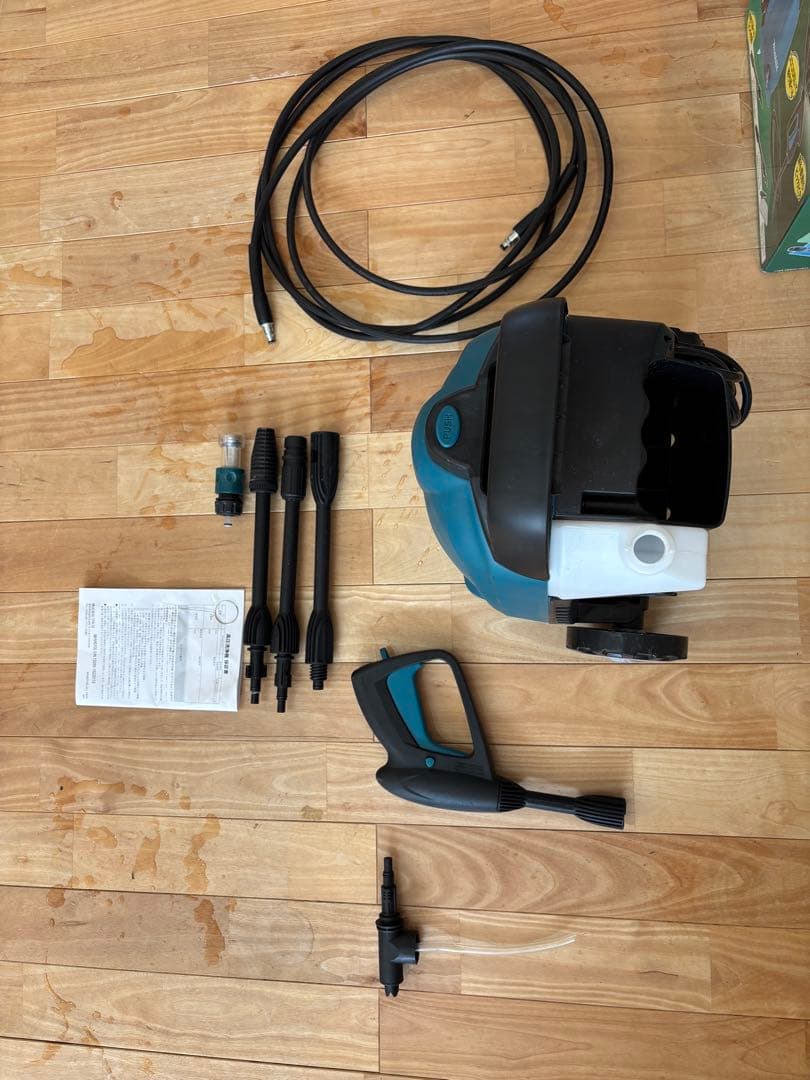 マキタ　高圧洗浄機MHW0700