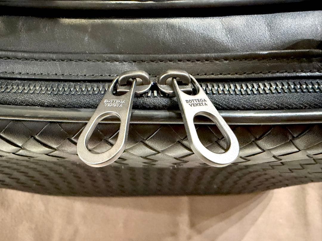 ◻️BOTTEGA VENETA◻️ボッテガヴェネタ◻️イントレチャート黒／希少大◻️