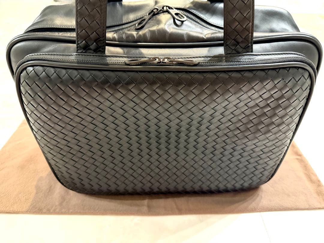 ◻️BOTTEGA VENETA◻️ボッテガヴェネタ◻️イントレチャート黒／希少大◻️