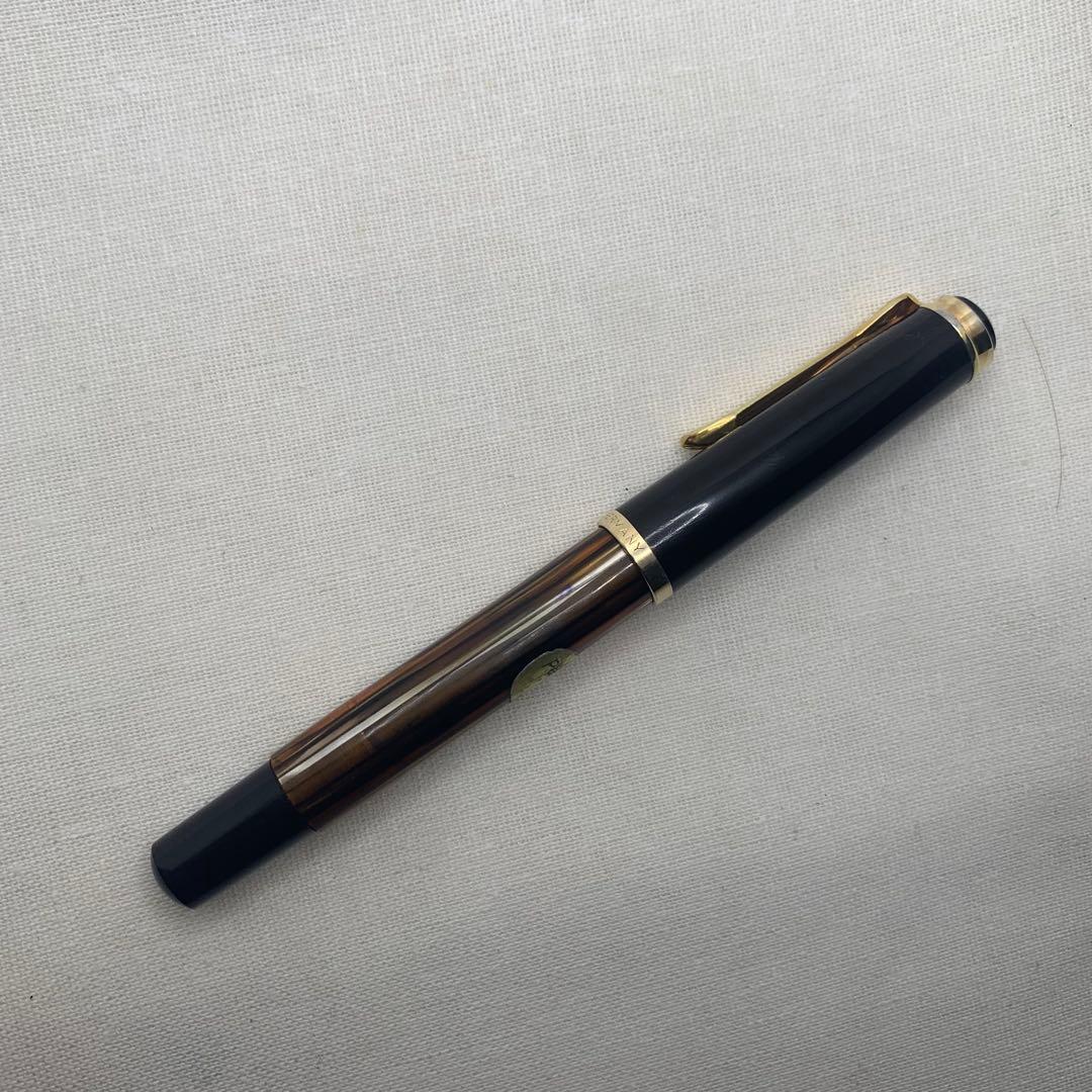 ペリカン　スーベレーン500（M400先行生産型）　14C 万年筆　HM