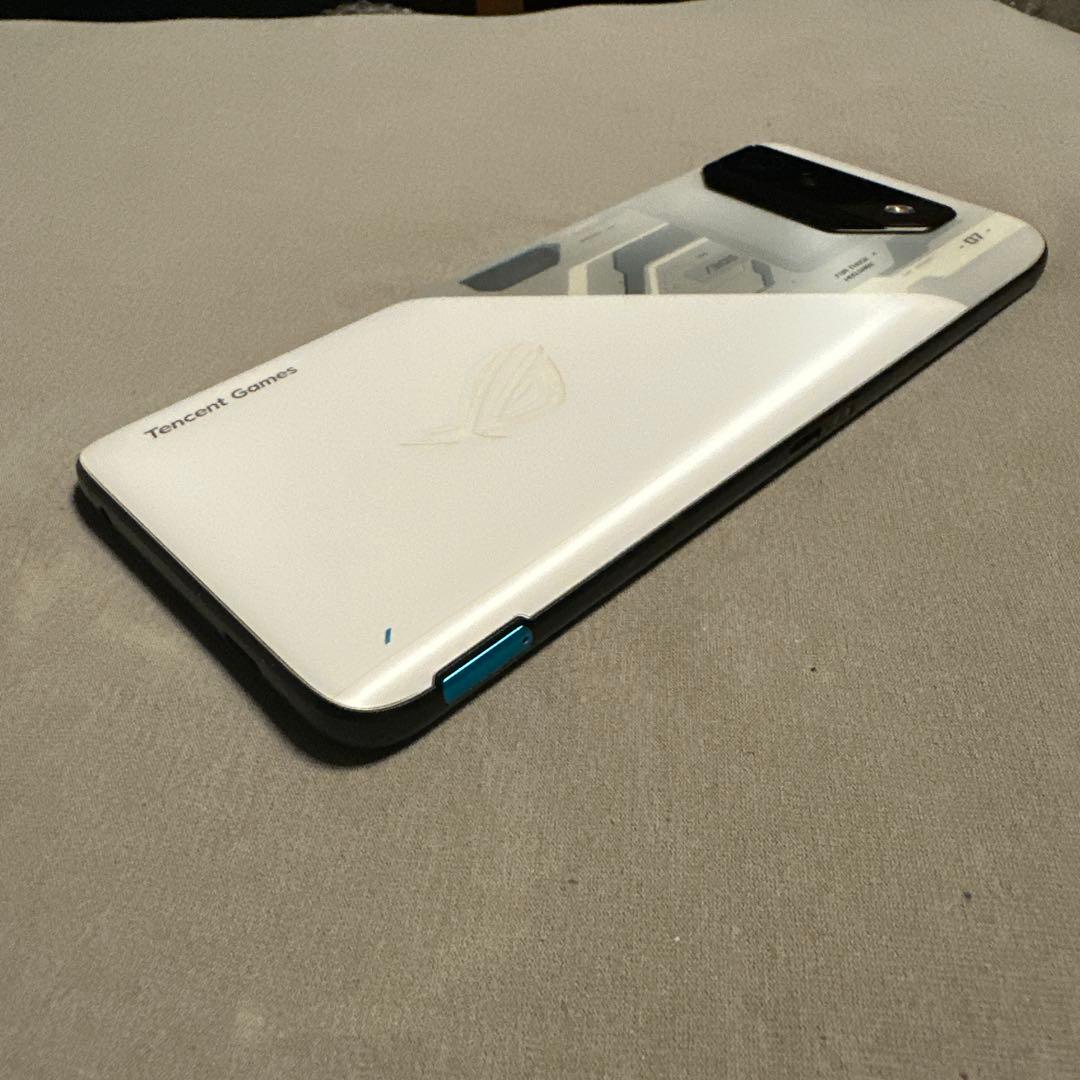 ROG Phone 7 16GB/512GB ストームホワイト SiMフリー