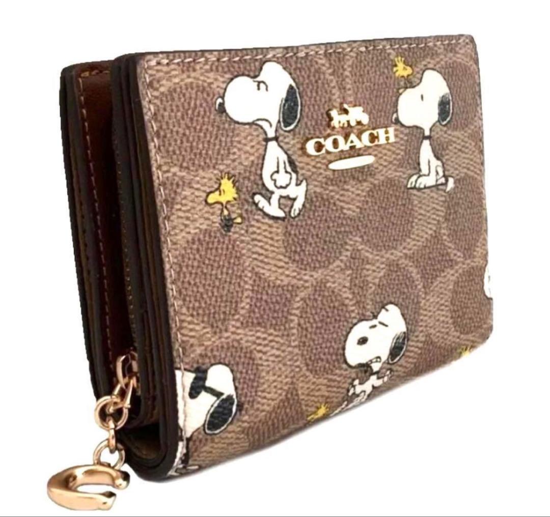 COACHコーチ ×スヌーピーコラボシグネチャースナップ二つ折り財布