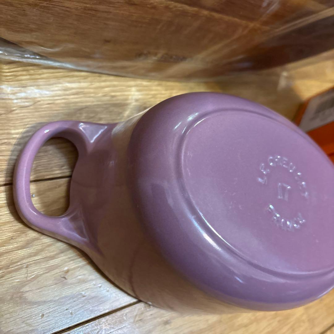 ルクルーゼ　オーバル鍋　モーヴピンク　17cm