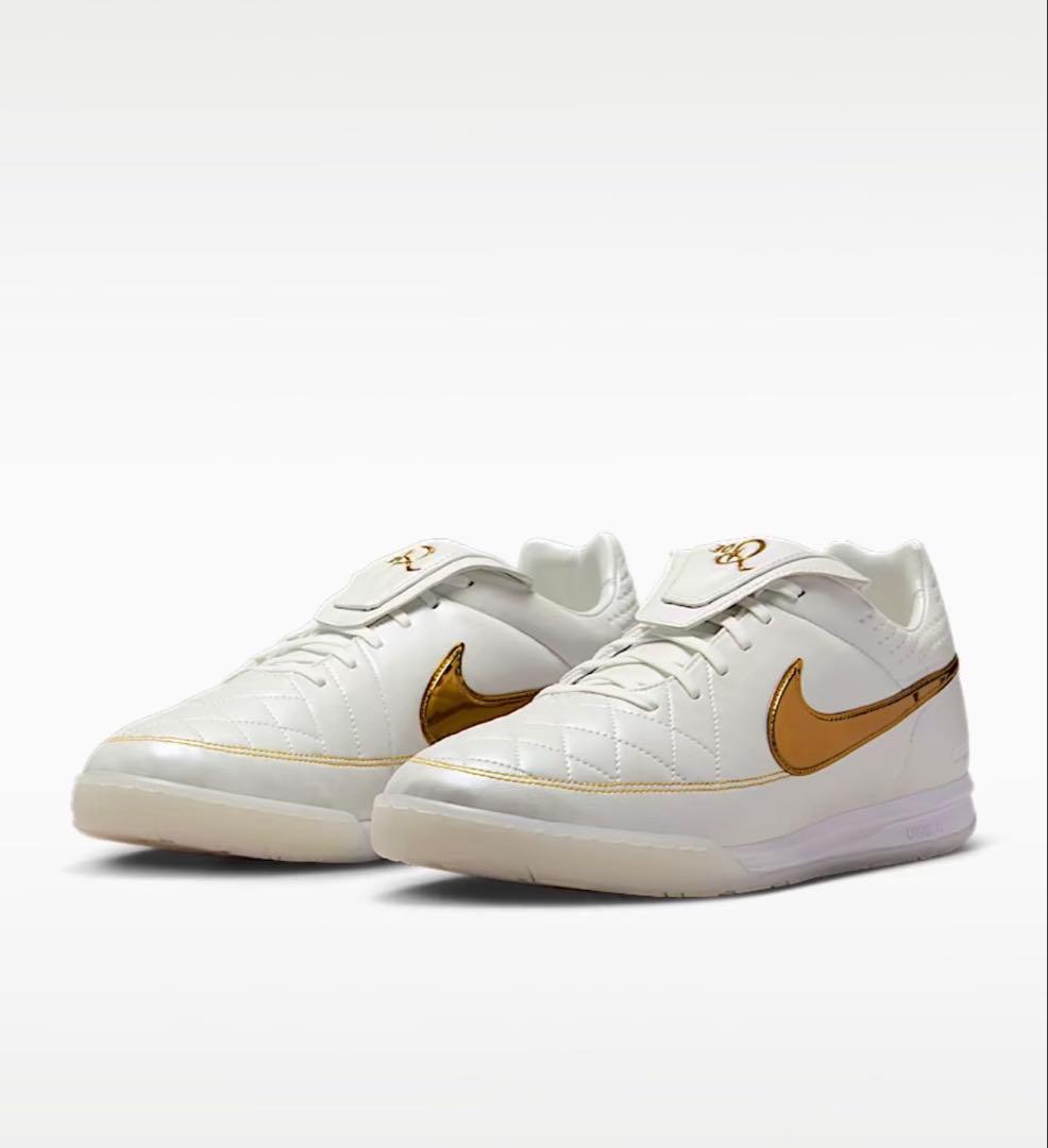 シューズ Nike Tiempo Legend \"Touch of Gold\" 24.5