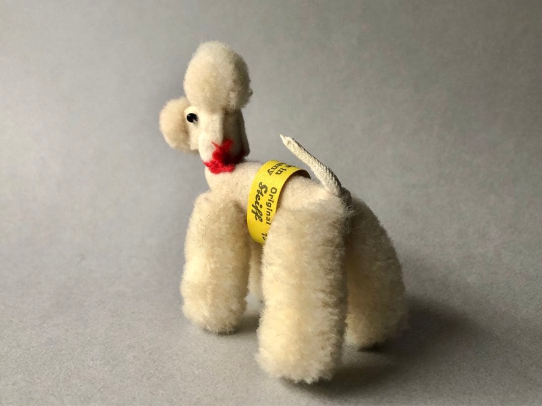 Steiff ポンポンプードル　ホワイト