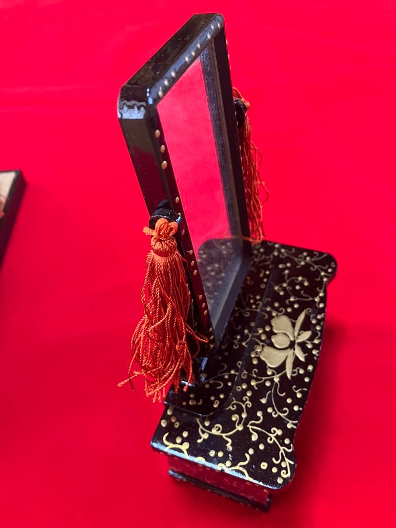 七段飾り用雛人形　御道具セット