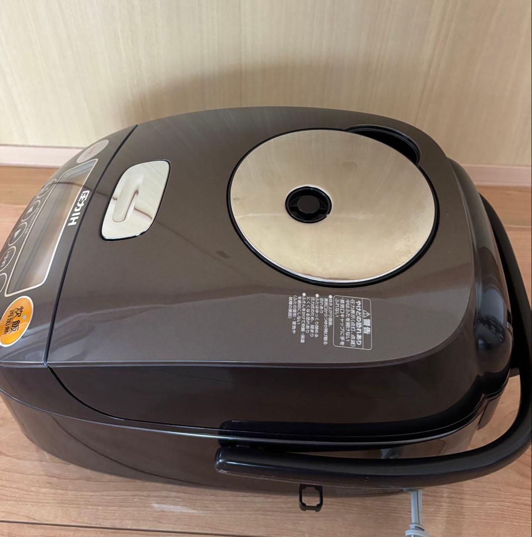 【美品】象印圧力IH炊飯器極め炊きNP-BE10