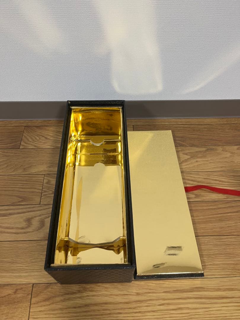 稀少REMY MARTIN レミーマルタン コニャック ブランデー 古酒 未開封