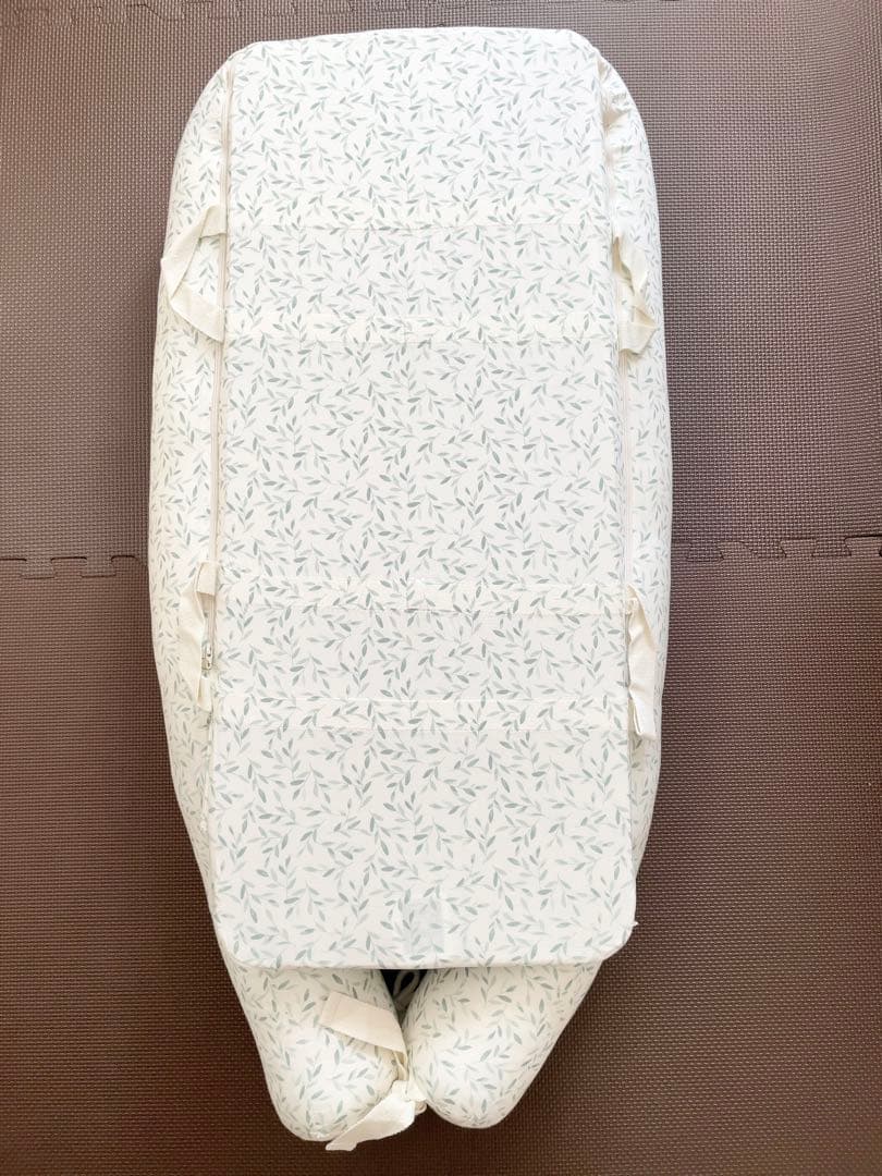 カムカムコペンハーゲンベビーネストマット/グリーンエッセンス