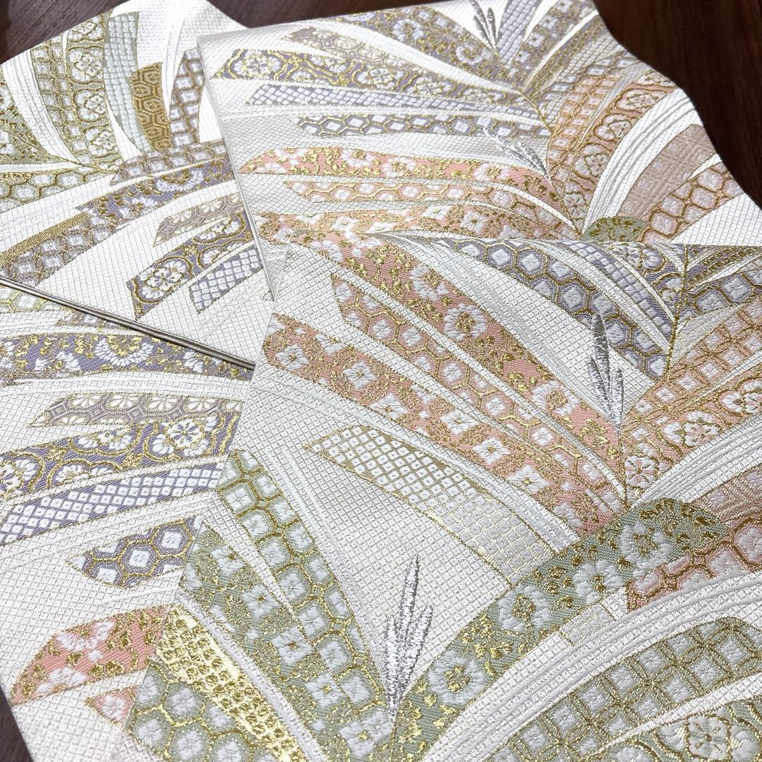 正絹　袋帯《生成り　大王松》