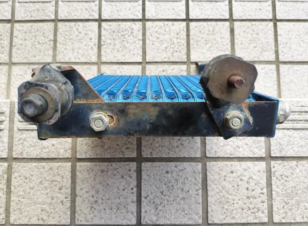 ご*す様 トラストグレッティ オイルクーラー