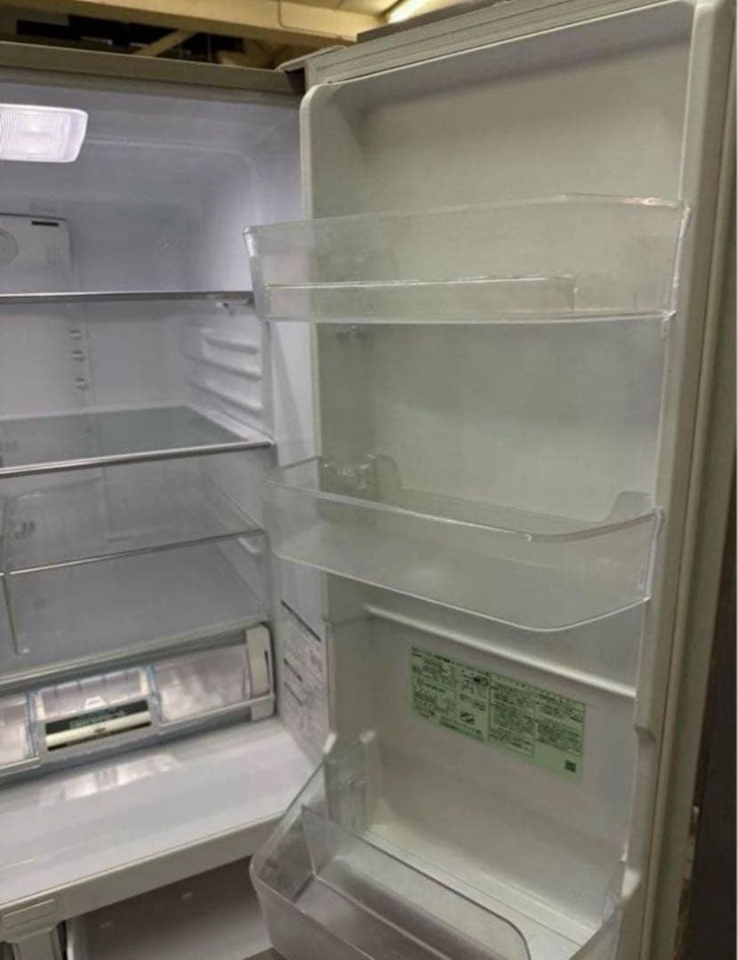 2015年式 565L HITACHI 冷蔵庫 R-G5700F(XN)