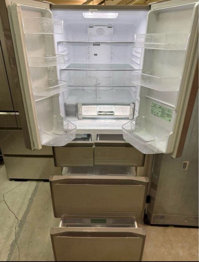 2015年式 565L HITACHI 冷蔵庫 R-G5700F(XN)