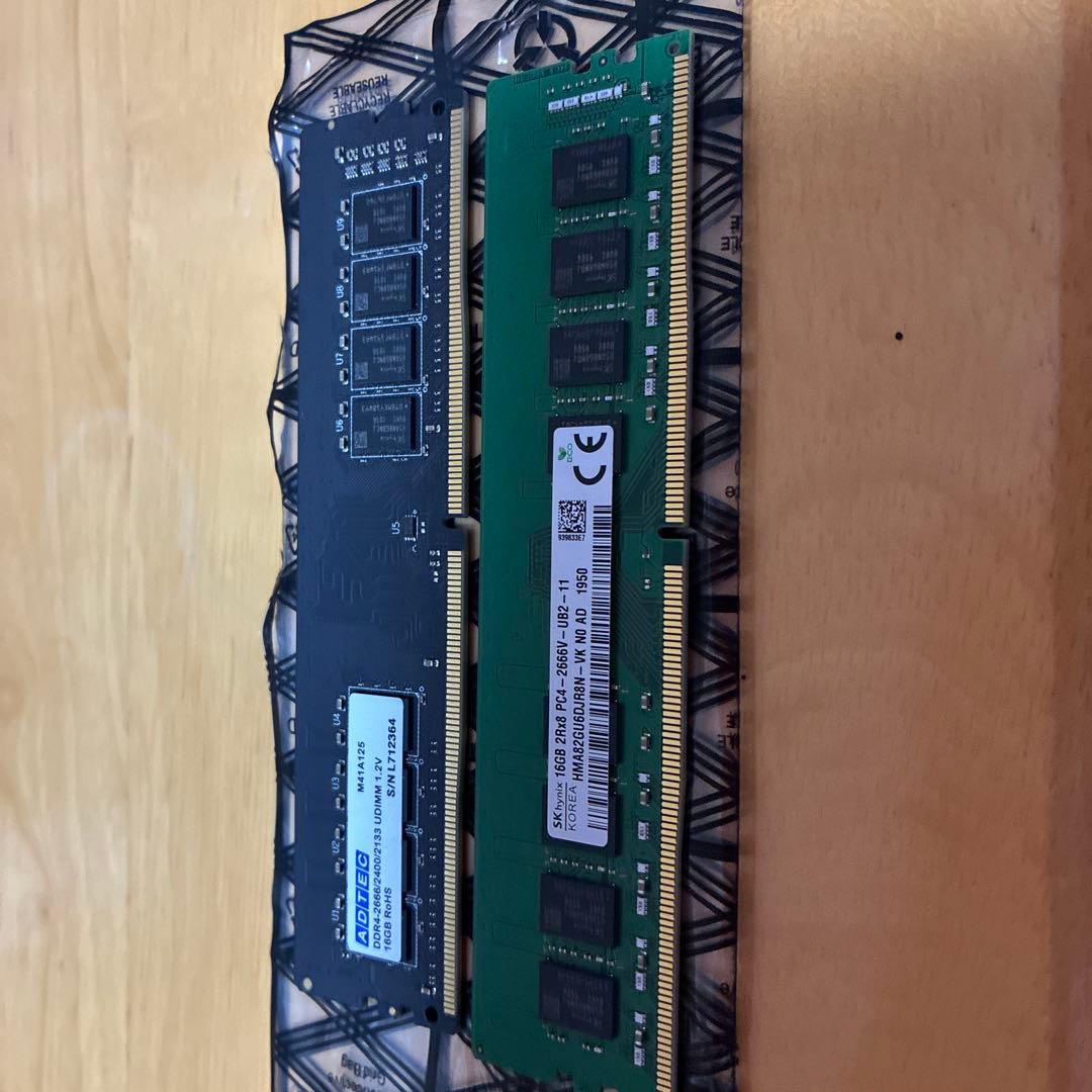 デスクトップ用メモリー　DDR4-2666 16GB×２枚