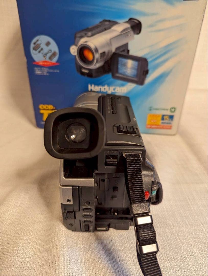 ビデオカメラ Sony Handycam TRV96K Hi8