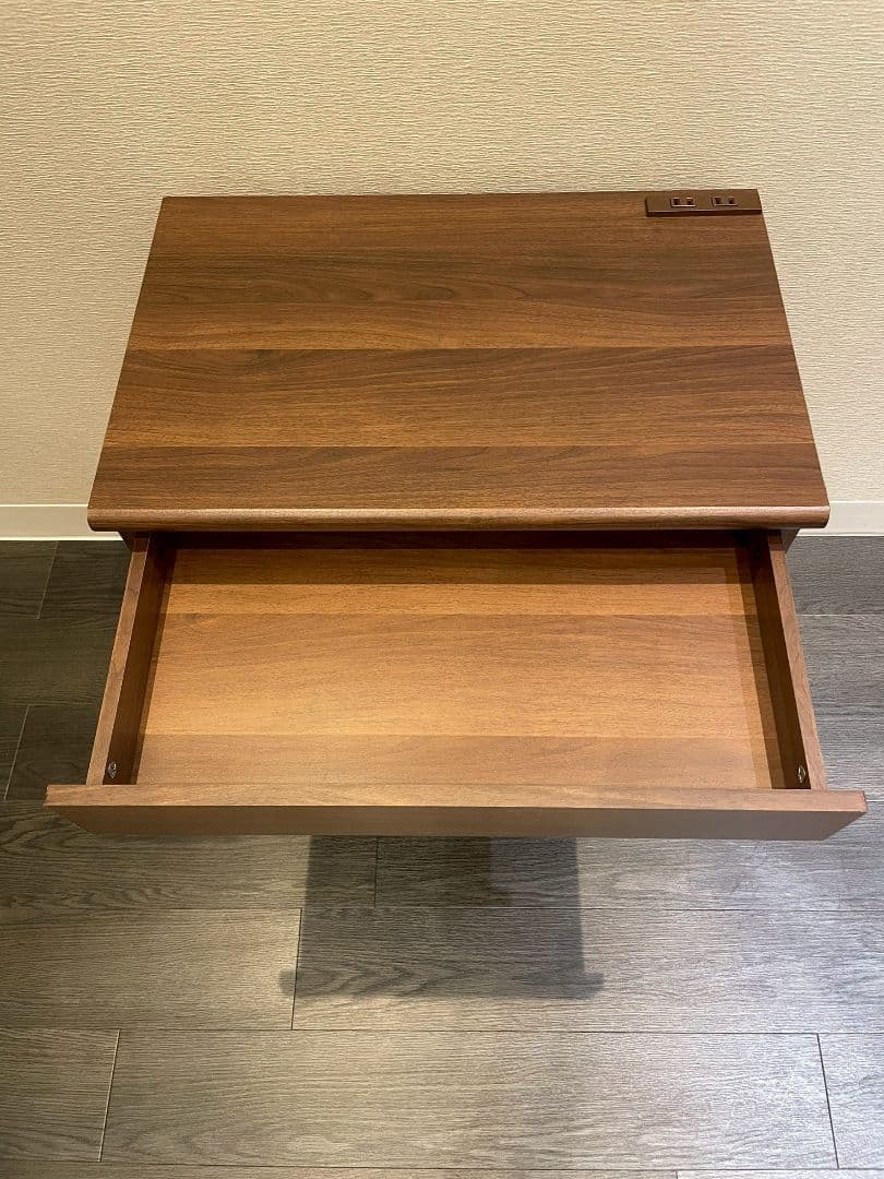 ダークブラウン 【パソコンデスク】コンセント、 引き出し付き ノリの付着有り