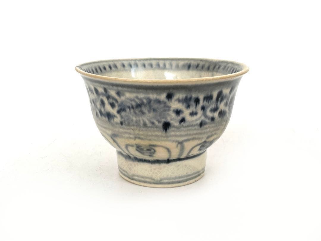 骨董　アンティーク　安南　絞手　茶碗　ベトナム古陶磁　蜻蛉手茶碗