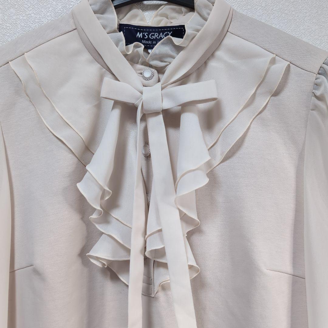☆新品 タグ付き M'S GRACY フリルカラー 異素材ブラウス リボン M