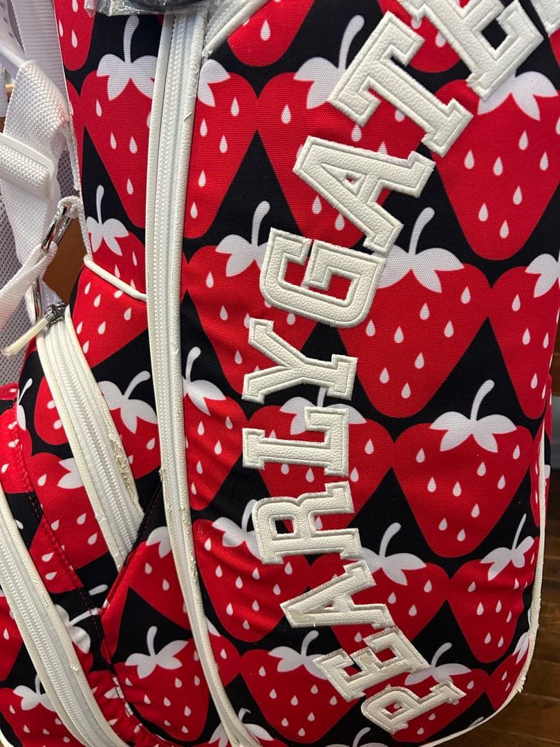 【人気モデル】PEARLY GATES キャディバッグ いちご柄　パーリーゲイツ