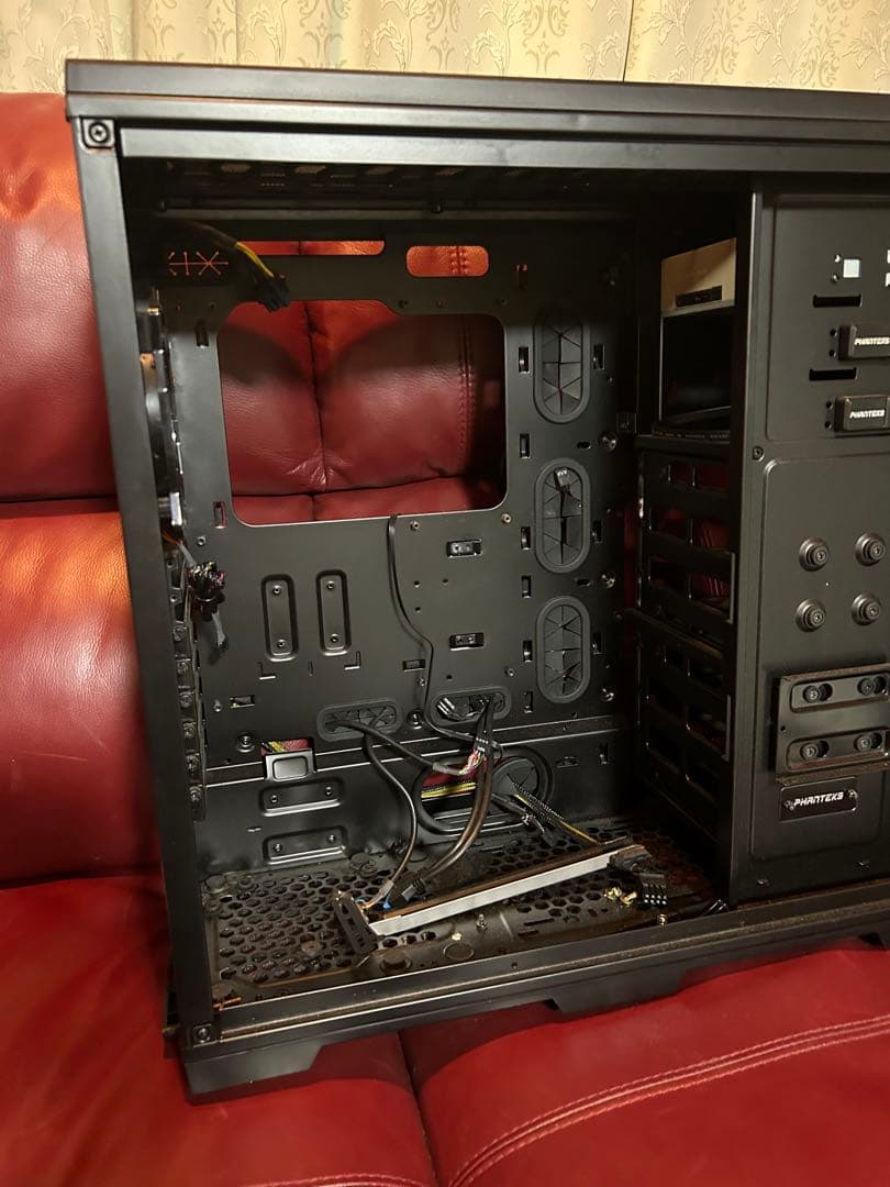 PHANTEKS PC ケース　AMD RYZEN 9 用　pcケース