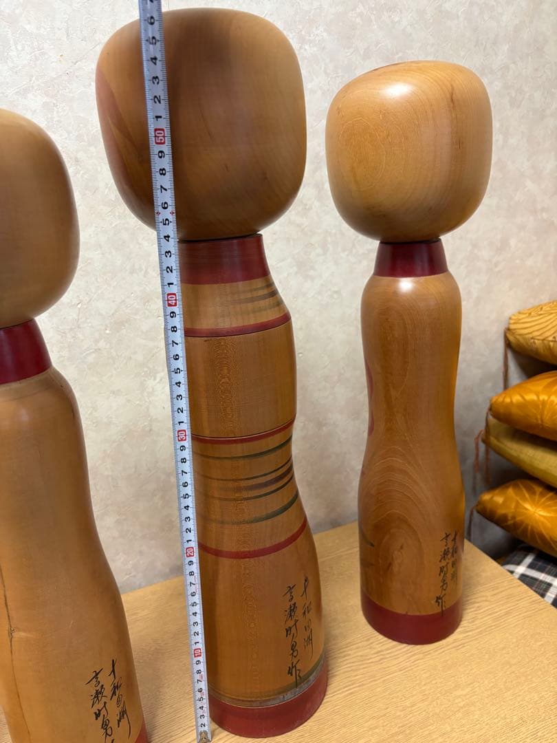 伝統的な木製こけし人形6体セット