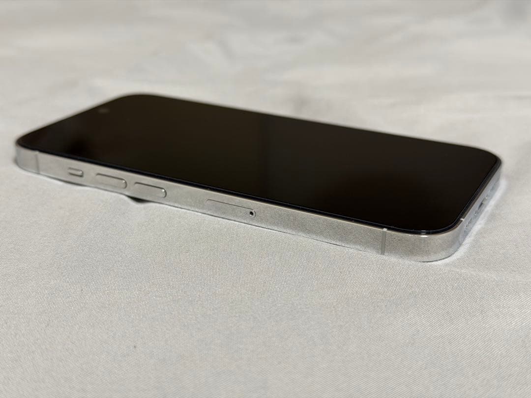 Apple iPhone 14 pro 256GB シルバー 本体