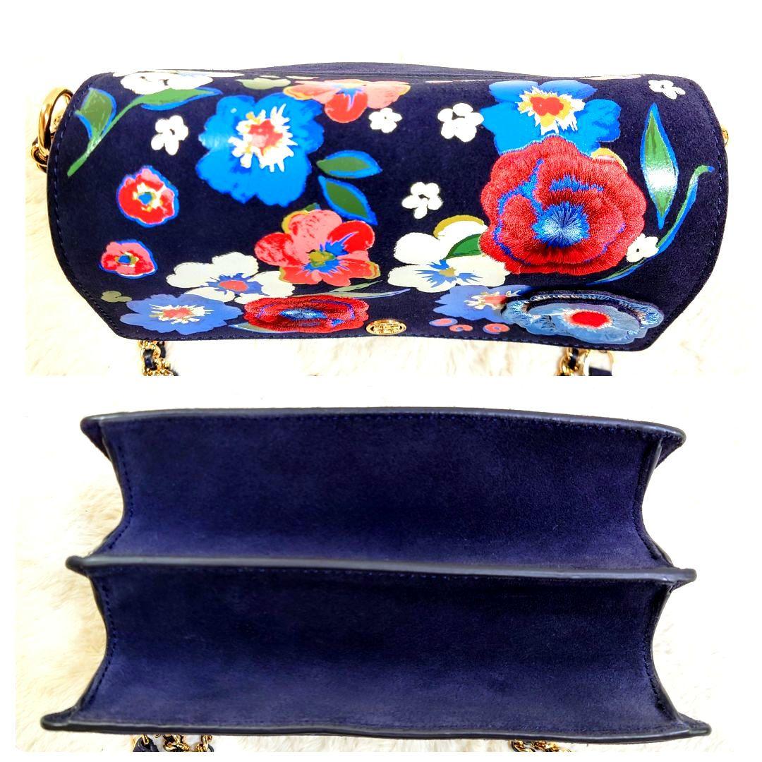 に*む様 トリーバーチ チェーンショルダーバッグ パーカー 刺繍 花柄 ネイビー