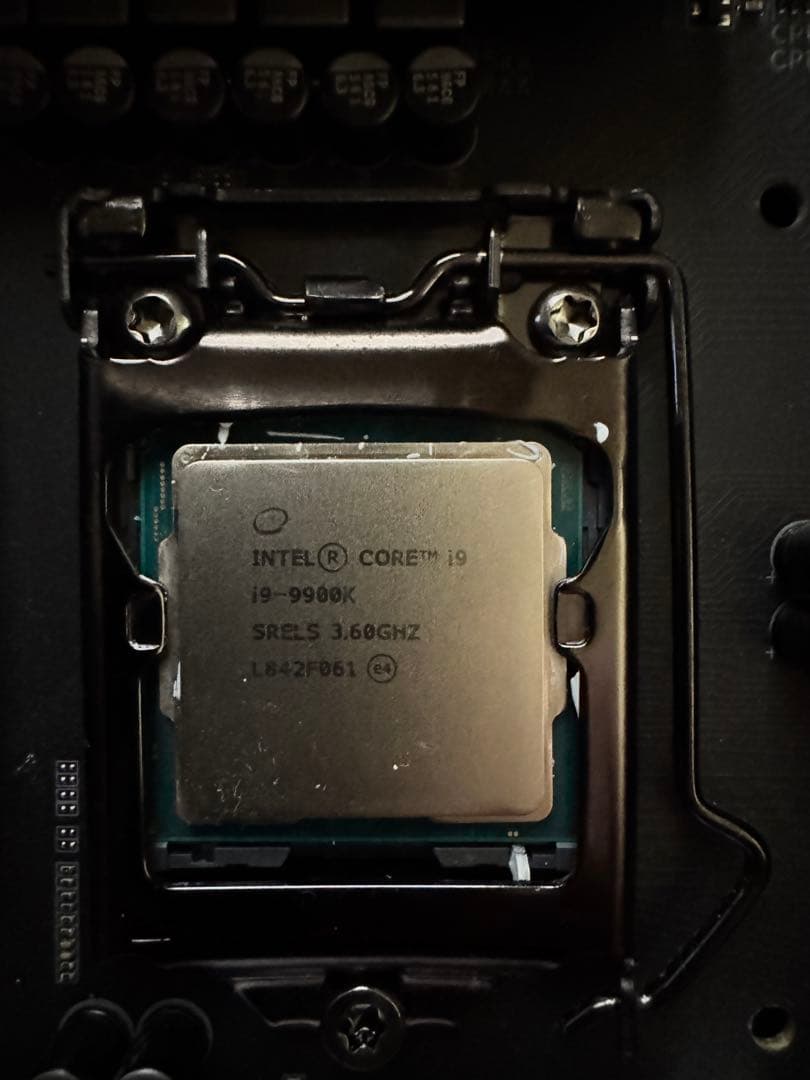 【CPUとマザーとメモリのセット】i9 9900k Z390 DDR4 32G