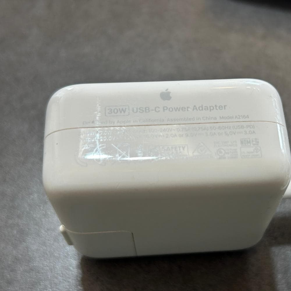 動作良好 MacBook Air M1 2020年モデル 8GB 256GB