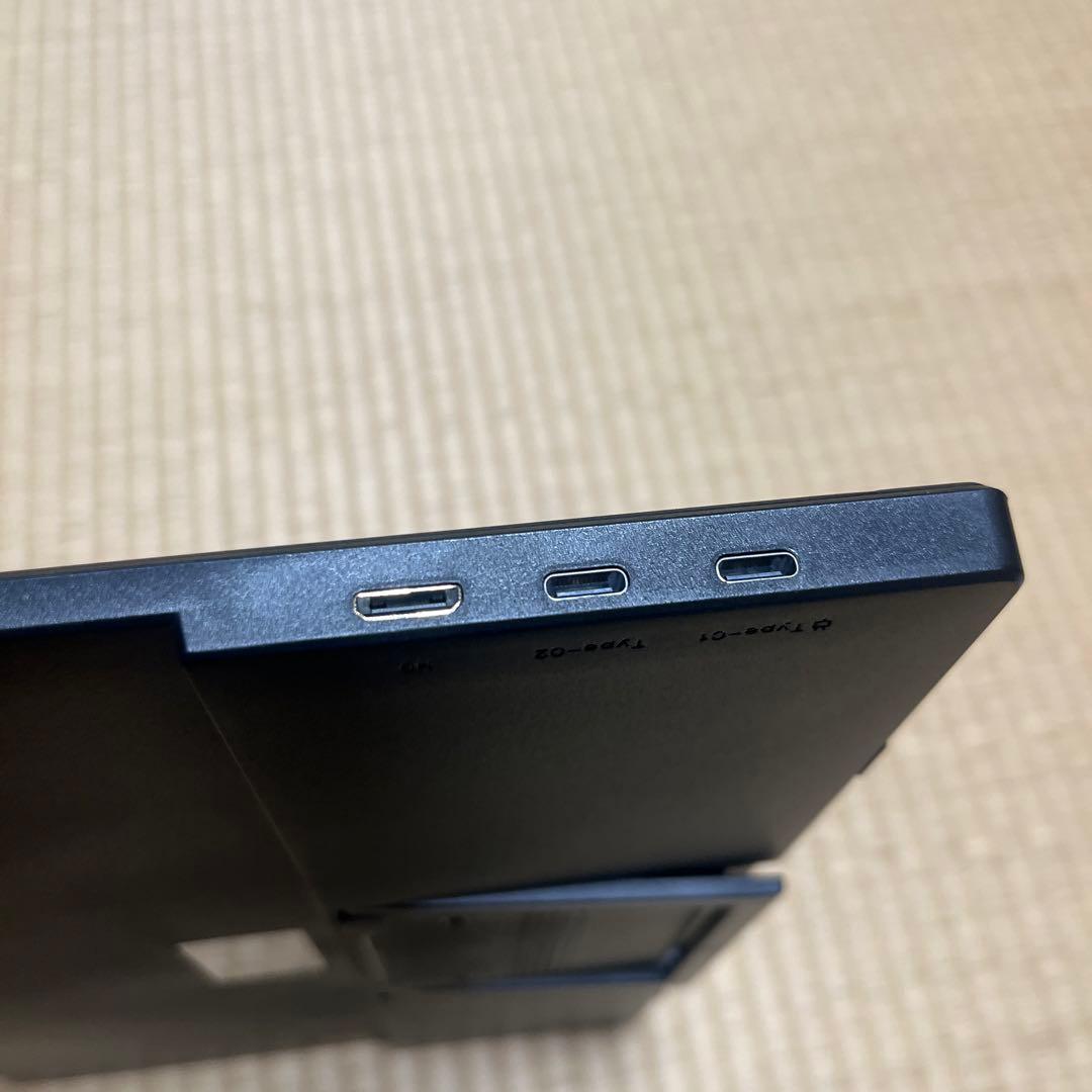 15.6型　モバイルディスプレイ　ポータブルモニター 本体 ケーブル付き