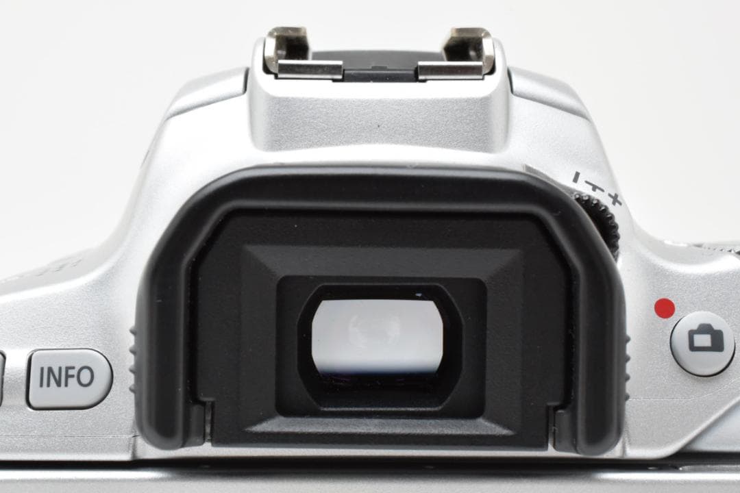 希少シルバー! おしゃれ⭐Canon Kiss X9 ⭐元箱付き