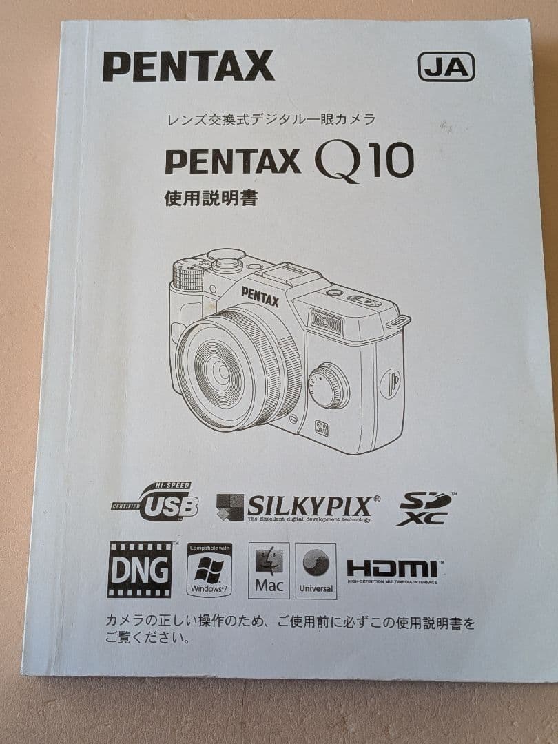 PENTAX Q10 ミラーレス一眼カメラ + 付属品★動作良好