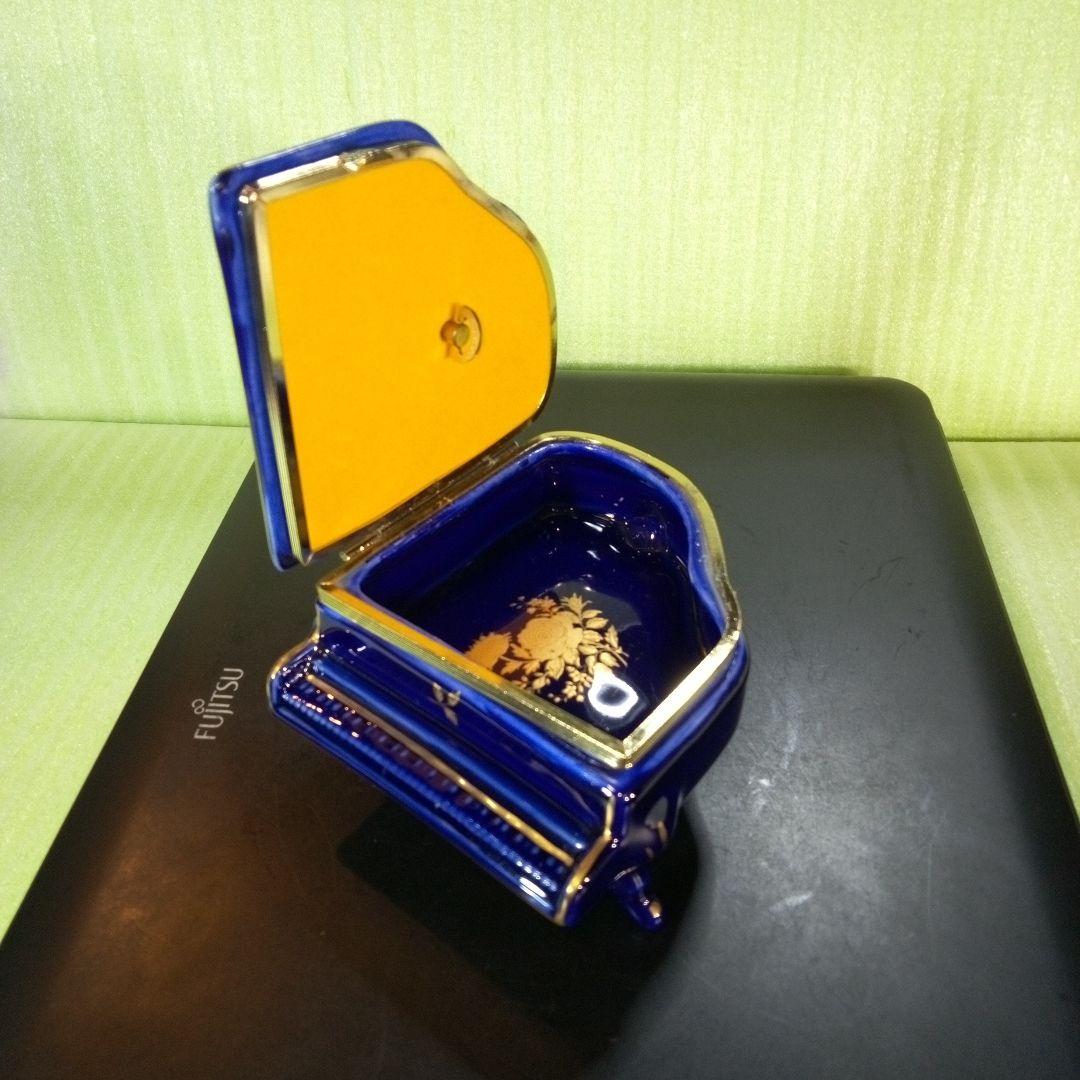 青いピアノ型オルゴール　花柄　KATO KOGEI　グリーンスリーブス　レア