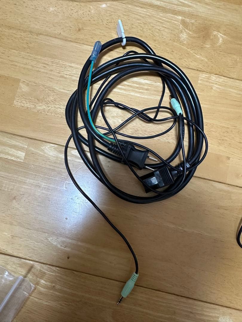 Fujitsu ESPRIMO WD2/W デスクトップPC