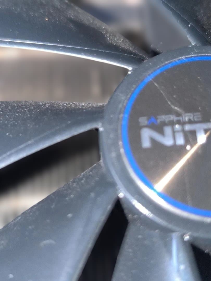 グラフィックボード・グラボ・ビデオカード SAPPHIRE NITRO+ RADEON RX 5700 XT 8G