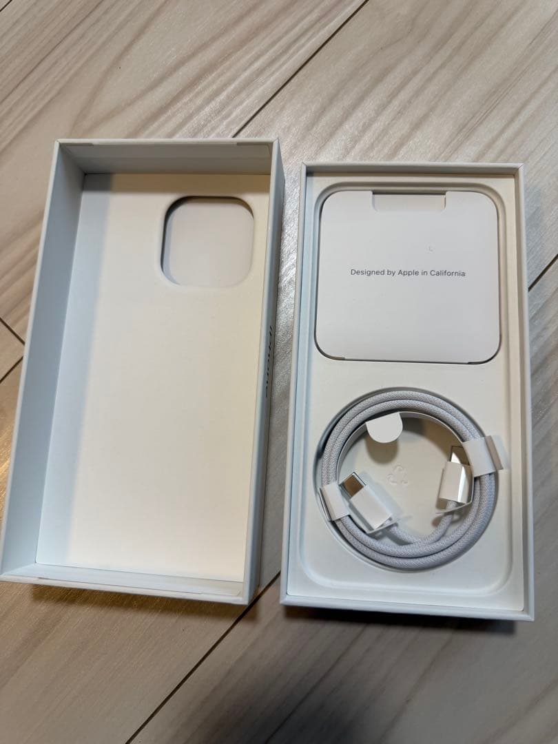 iPhone 15 pro max 1TB ナチュラルチタニウム